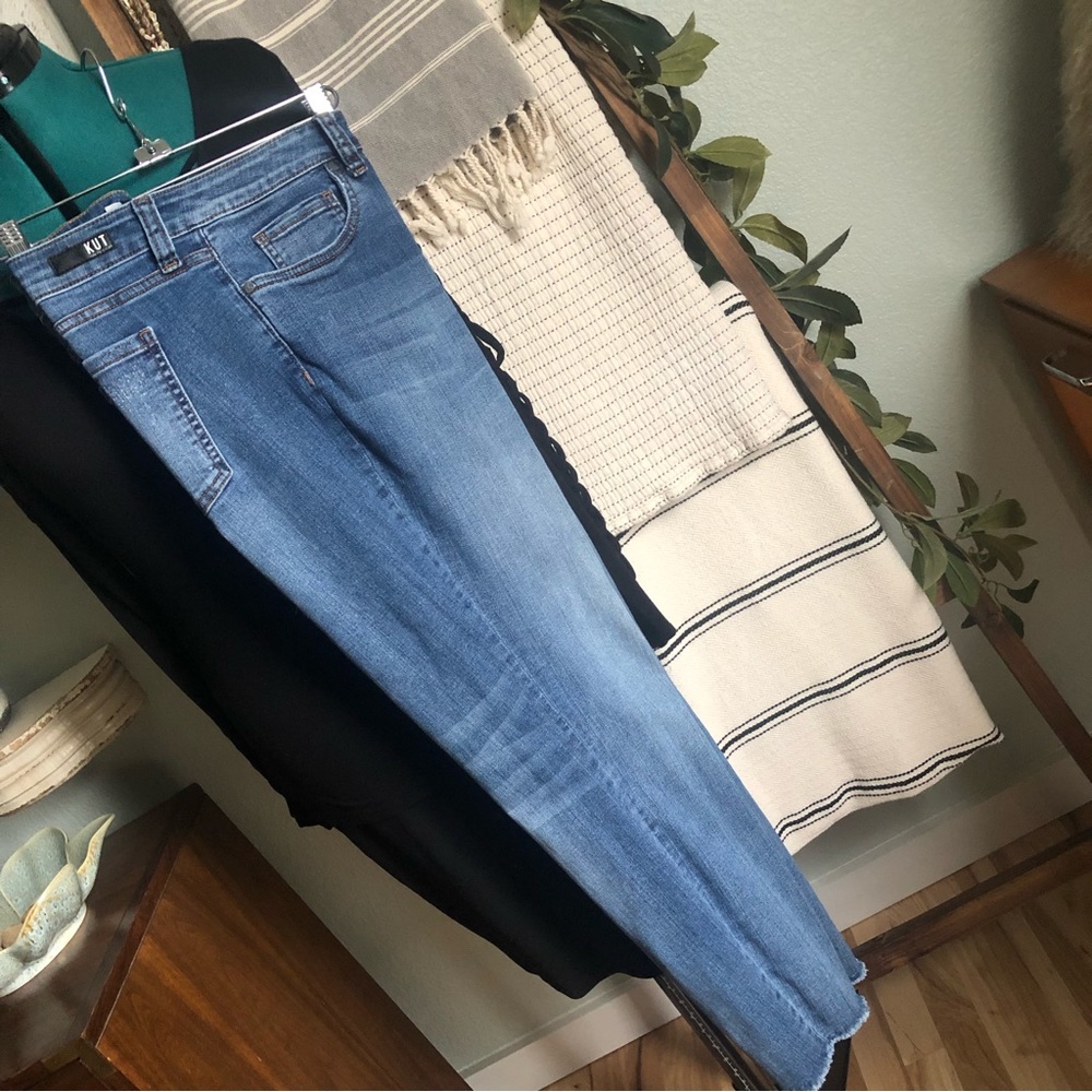 Kut Connie Ankle Skinny Jean with Fringe & Stretch, Size 16